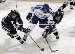 熊猫体育app下载：吴曦坦言日本队整体形势更有利 中国队以轻松心态应对挑战